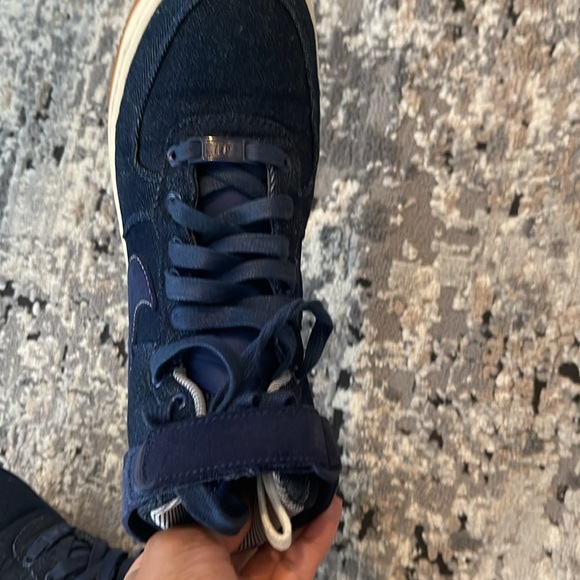 Nike RARE - Navy denim and Gum Sole air force one LIKE NEW - Picture 6 of 6
